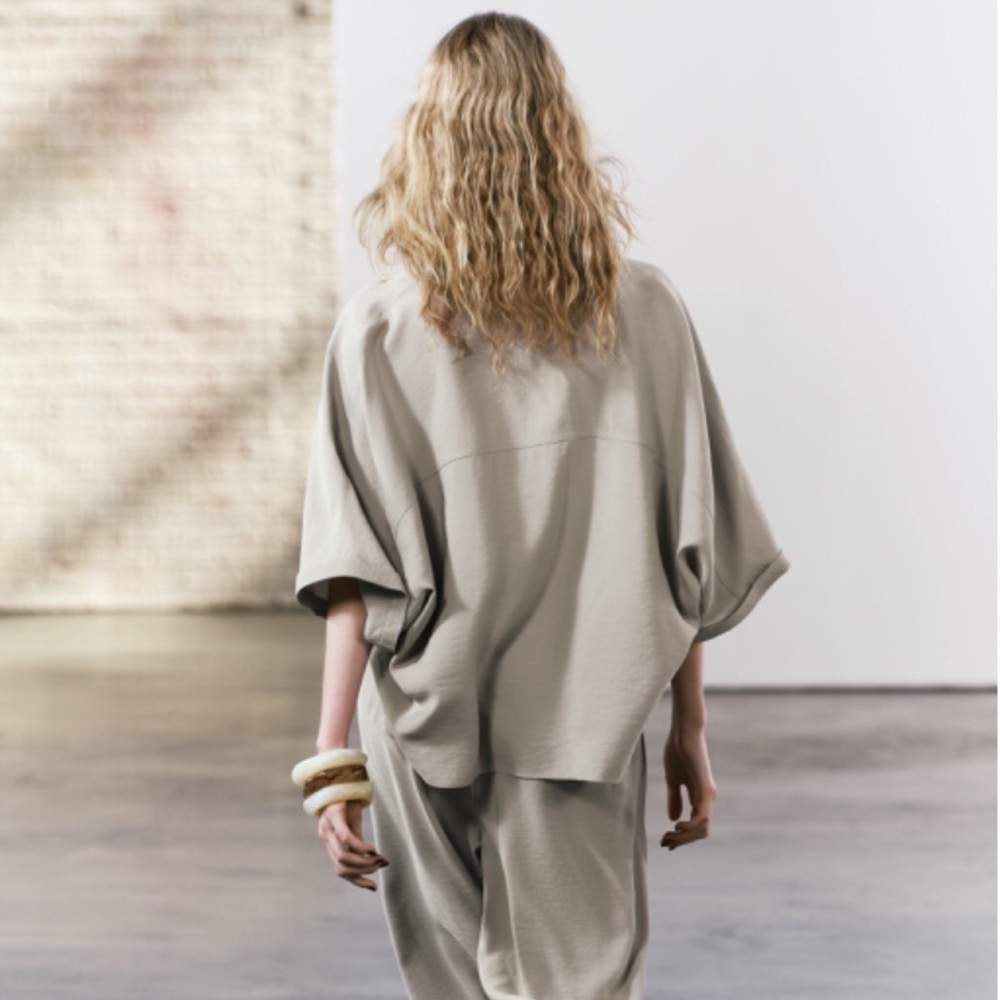 ZARA NEW WOMAN SS24 MINK ZW COLLECTION OVERSIZE SHIRT - Picture 6 of 10
